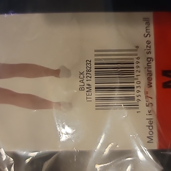 32-Degree Cool Ladies Skort - Picture 6 of 9